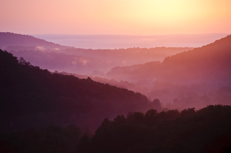 blue ridge summit, pennsylvania. Morning mist.